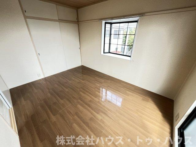 フロイディーハイツの寝室