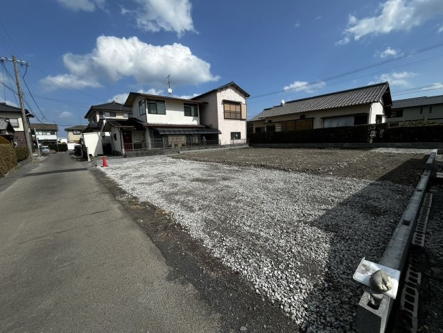 売新築戸建　焼津市高新田の前面道路含む現地写真