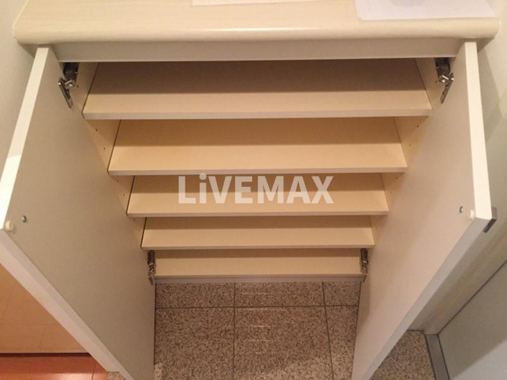 シューズボックス 