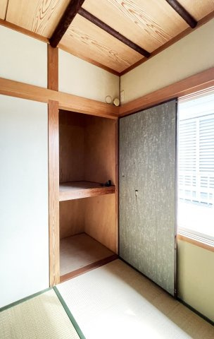 論田町本浦下19-13　借家の収納