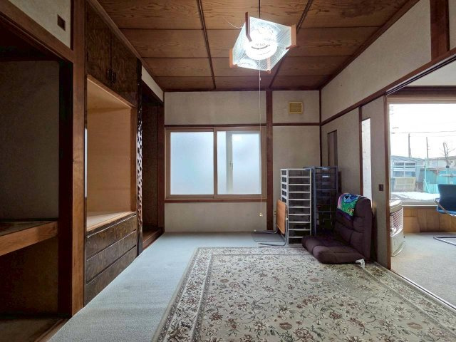 桜ケ岡1丁目　中古住宅の和室|1階