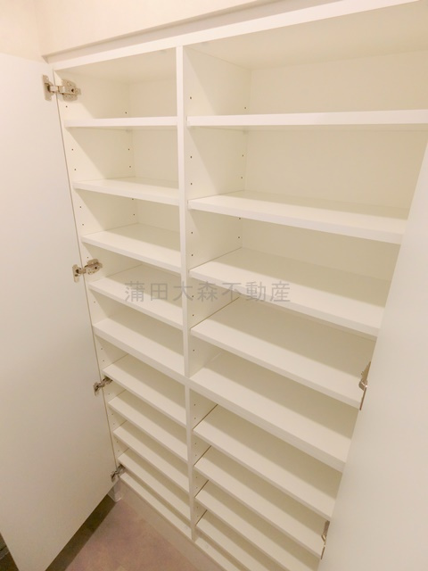 SUN Residenceサンレジデンスの設備|玄関収納