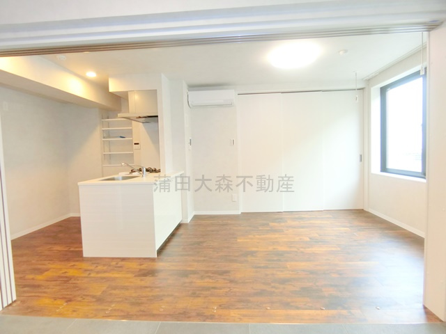 SUN Residenceサンレジデンスの居間・リビング|LDK10.3帖