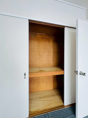 潮見が丘ハイツの収納