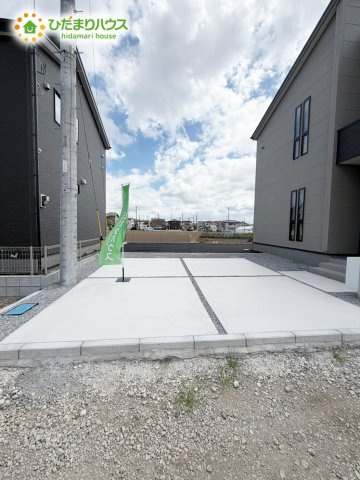木間ヶ瀬Ⅵ（独立戸建10棟）　新築戸建　9号棟の駐車場|カースペースは2台分確保!(^^)!				
