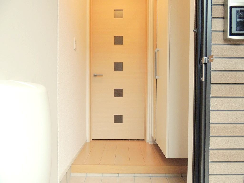 カーサ・ラフレシールＢの玄関|玄関