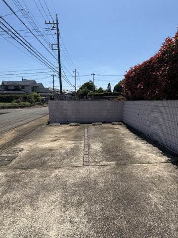 ☆敷地内平置き駐車場☆※空き要確認