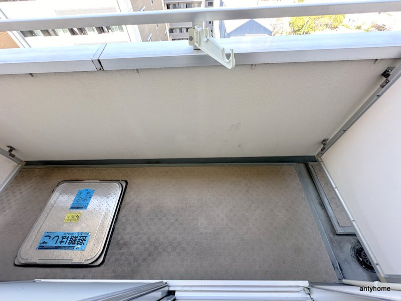 アーデン和泉町　仲介手数料無料のバルコニー