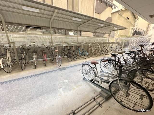アーデン和泉町　仲介手数料無料の駐車場