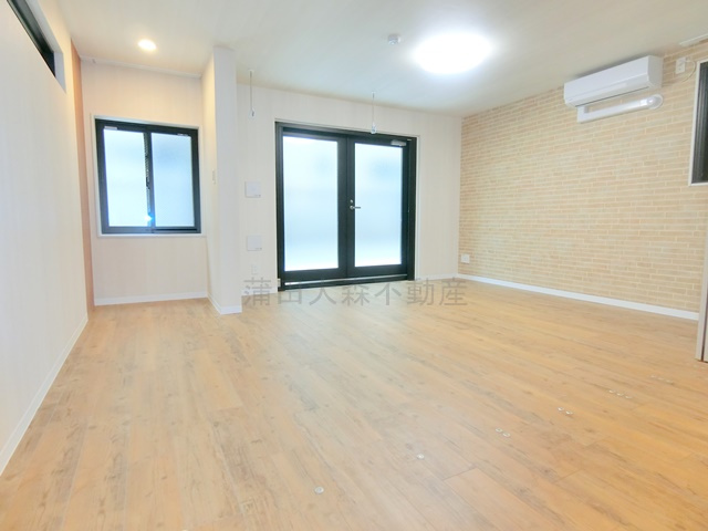 SUN Residenceサンレジデンスの居間・リビング|洋室11.1帖