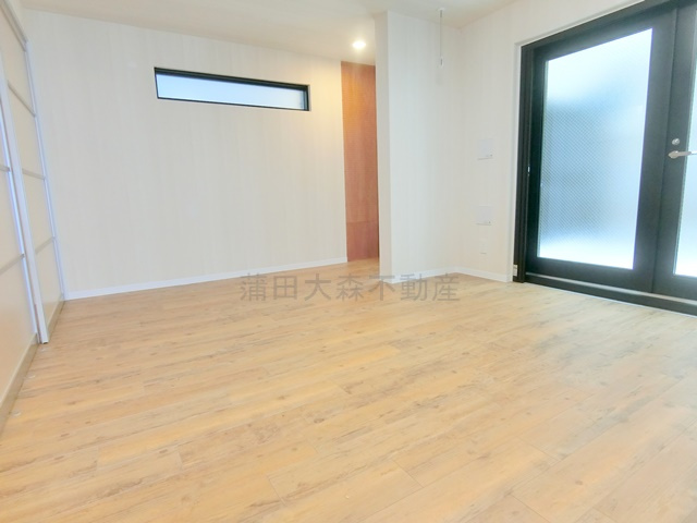 SUN Residenceサンレジデンスの居間・リビング|洋室11.1帖