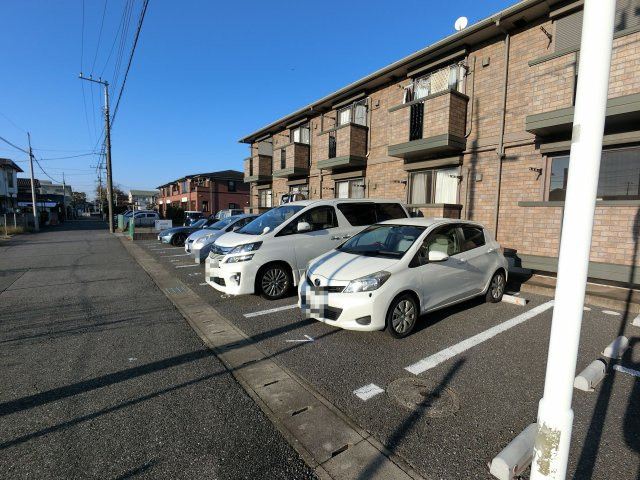 【駐車場】
