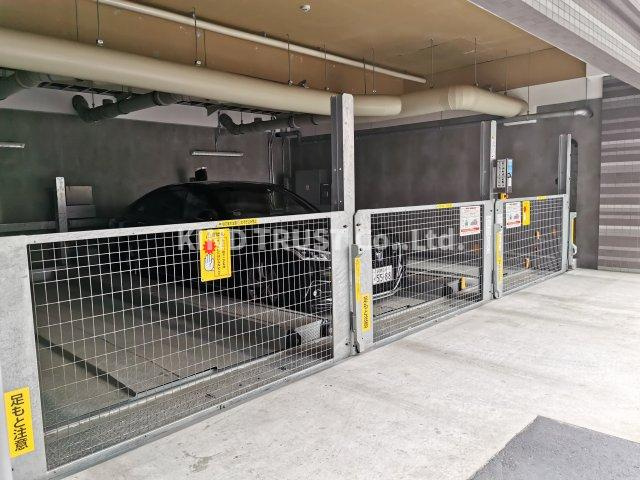 ザ・パークハビオ堂島の駐車場