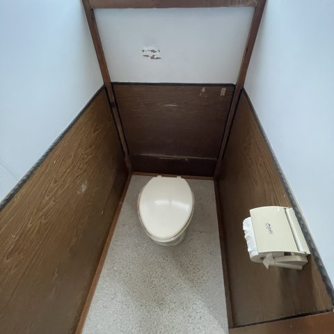 斉藤アパートのトイレ|シンプルで使いやすいトイレです