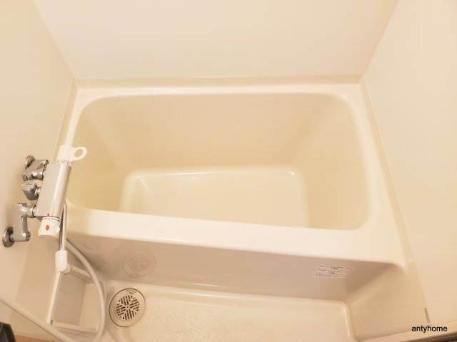 SERENiTE本町エコートの浴室