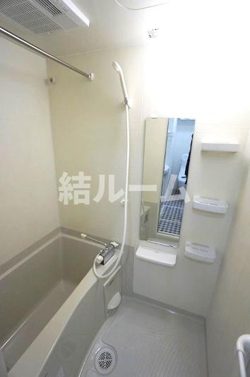 練馬区桜台２丁目のアパートの浴室