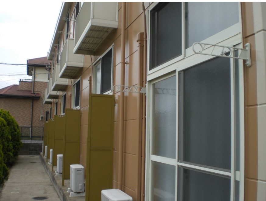 レオパレススプリングＢの庭