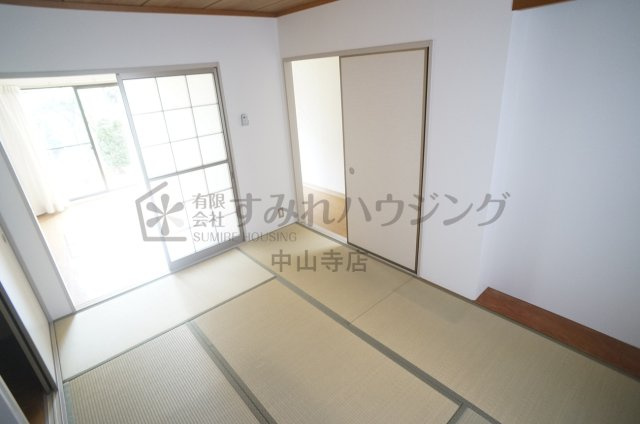 千種4丁目戸建ての和室