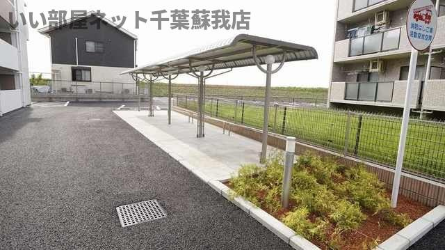 プリムローズ５１のその他共用部分|駐車スペースもあります