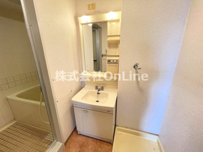 【洗面所】 | ロイヤルハイツ高井田