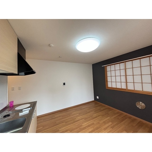 リブレス新河岸Ⅴ　旧新河岸元寮の居間・リビング