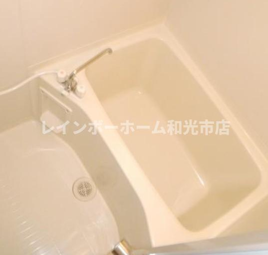 アミティ本川越の浴室