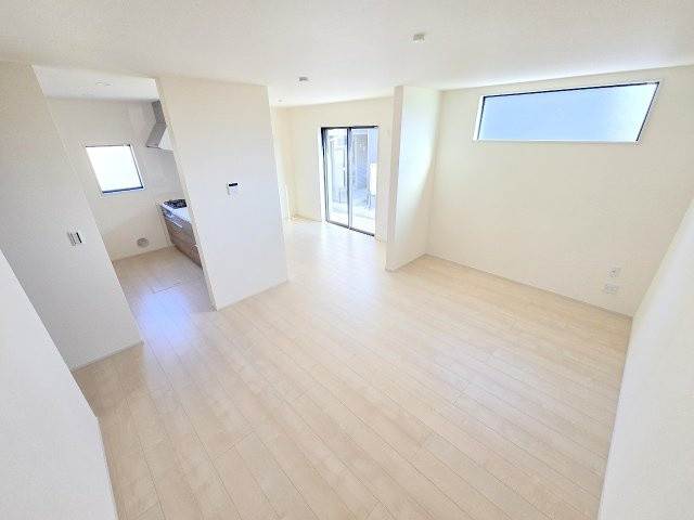 西多摩郡瑞穂町箱根ヶ崎　全２棟の居間・リビング