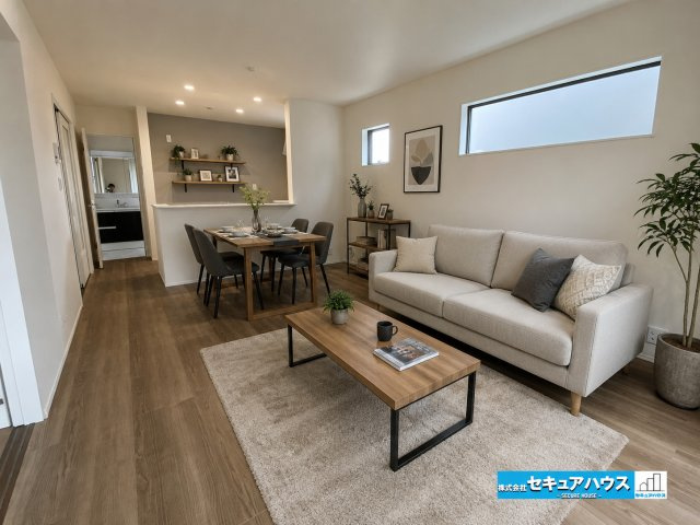 【完成】知多市梅が丘1丁目の居間・リビング|【LDK】
◆通学から帰宅し、リビングルームで会話を楽しむ子ども達。リビングから臨む景色は太陽色に染まり、解放感溢れゆったりとしたひと時を過ごすことが出来る素敵な空間です。