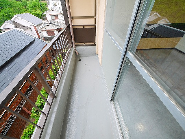 サルベージヤードのバルコニー|陽当たり良好なバルコニーです