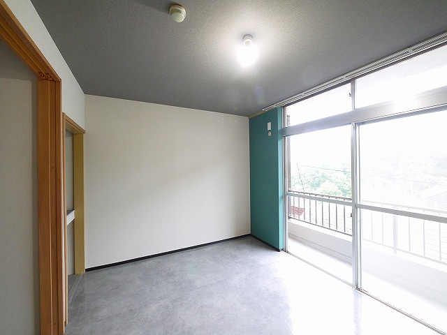 サルベージヤードの洋室|個人の部屋や寝室として使える洋室です