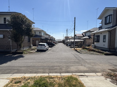 【前面道路含む現地写真】 | 真岡市熊倉町4LDK中古住宅