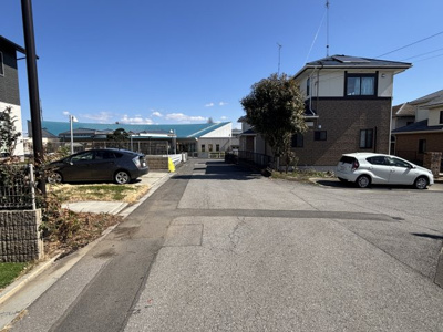 【前面道路含む現地写真】 | 真岡市熊倉町4LDK中古住宅