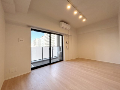 【居間・リビング】 | ルネサンスコート錦糸町Ⅱ