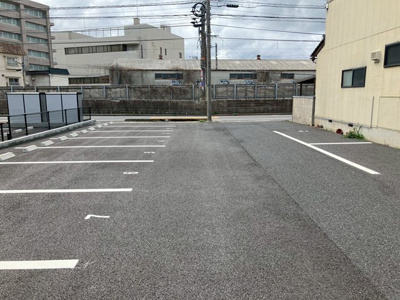【駐車場】 | 栄町倉庫駐車場 (普通車区画)