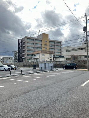 【駐車場】 | 栄町倉庫駐車場 (普通車区画)