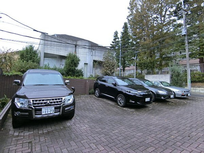 【駐車場】 | ラベンダーテラス