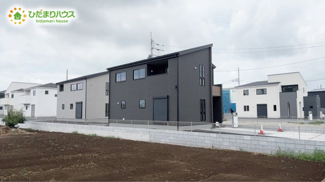 木間ヶ瀬Ⅵ（独立戸建10棟）　新築戸建　10号棟の前面道路含む現地写真|接道：東側約3.9ｍ公道