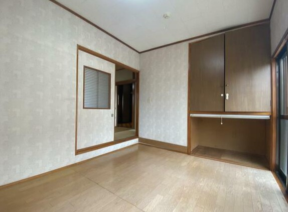  勅使河原貸家のその他