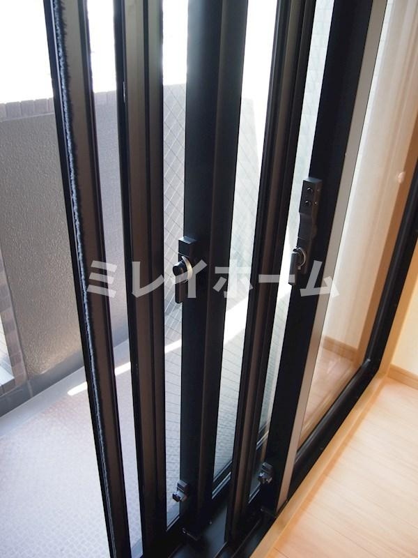 ルーブル旗の台弐番館のバルコニー