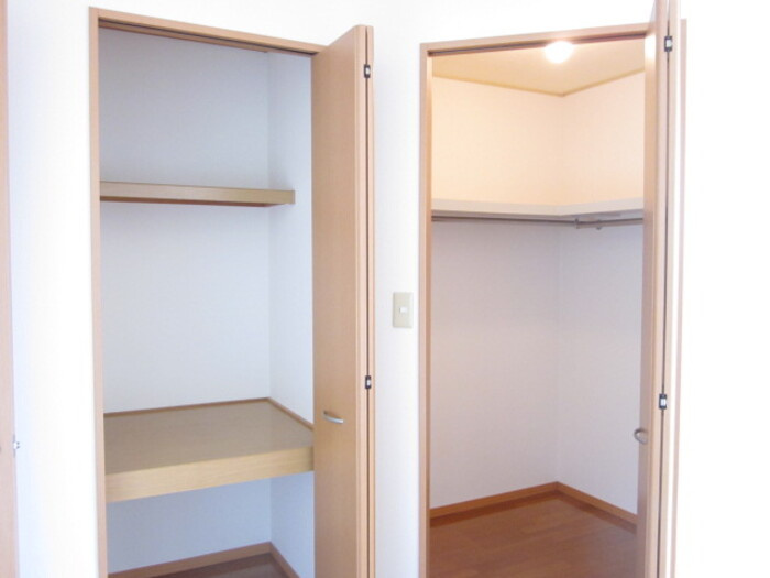 エーデルハイム　ＡＢの収納