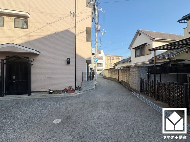 尼崎市武庫川町4丁目のその他|「ライフ武庫川店」まで徒歩5分、「ココカラファイン阪神武庫川店」まで徒歩6分、「ローソン尼崎元浜町店」まで徒歩7分など、お買い物施設が徒歩圏内に複数あり便利な住環境です。