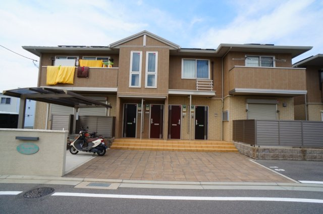 木津川市城山台７丁目のアパート