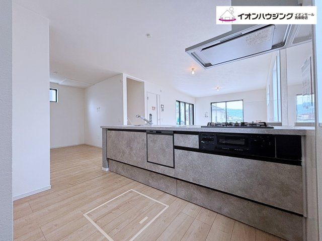 春日市白水ヶ丘2期1号棟