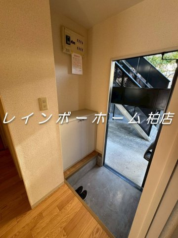 特典：仲介手数料が50％OFFです‼の玄関|同施工。参考写真。