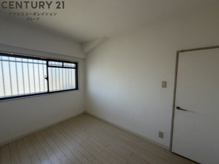 マイレジデンス昆陽里の寝室