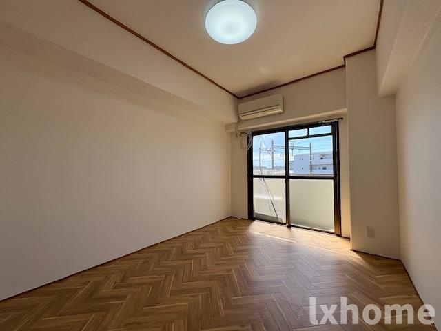 林泉第7ビルの居間・リビング|おしゃれなリビングです