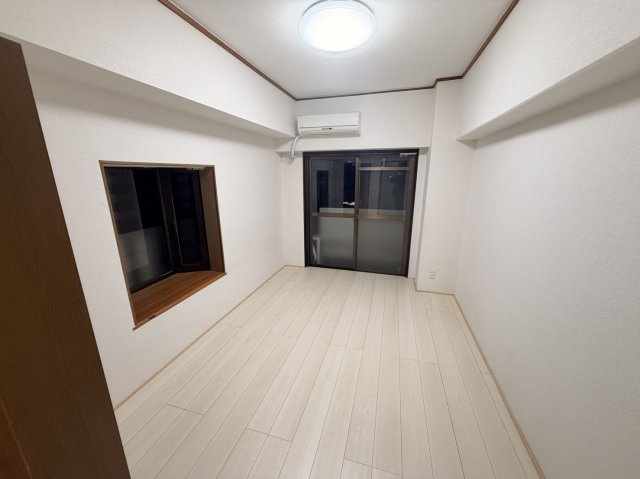 林泉第7ビルの居間・リビング|おしゃれなリビングです