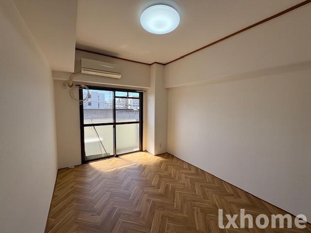 林泉第7ビルの居間・リビング|リビングです