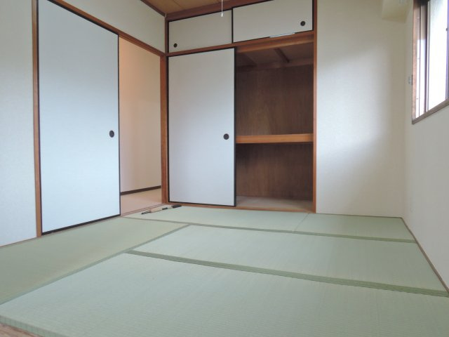 ブルーマーク高槻の寝室