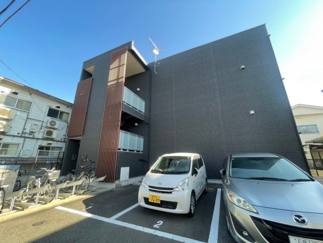 リブリ・蛍池の外観